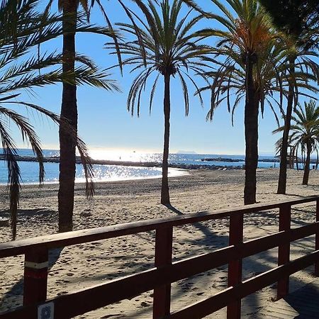 Estepona Port Beachside Apartment - Marina Bay Екстер'єр фото
