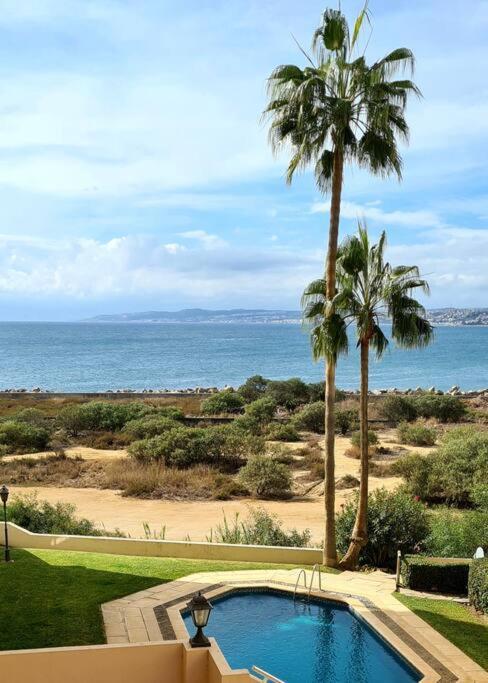 Estepona Port Beachside Apartment - Marina Bay Екстер'єр фото